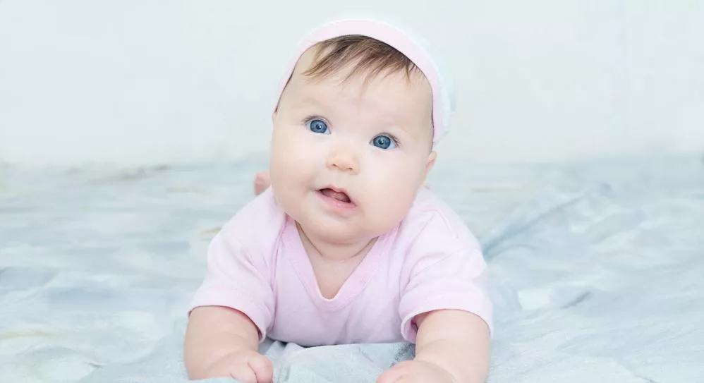 Вши у младенца: чем лечить?